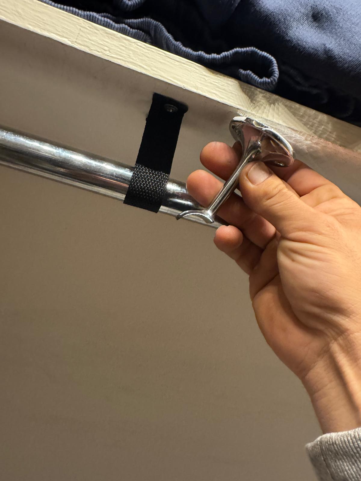 temporary closet rod repair solution in HA3 London