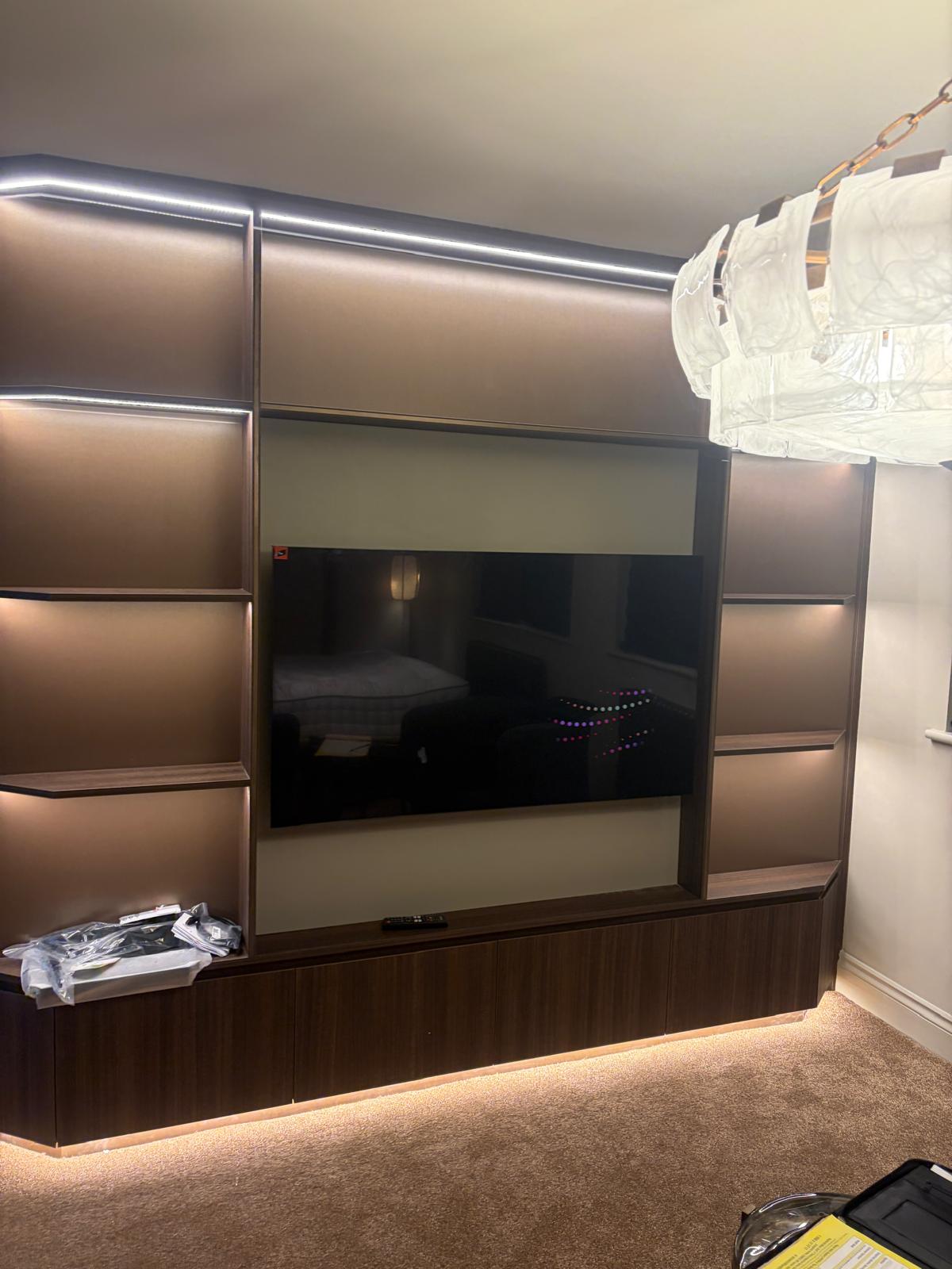 wall mounted tv installation between shelves in SW6 London